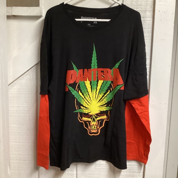 Pantera Black and Red Graphic Long Sleeve Shirt - Picture 1 of 5